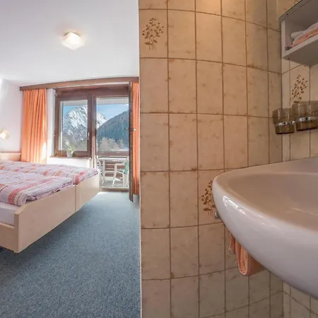 Apartment Bergrose Appartement-fewo 5-bettwohnung Nr- 2 By Interhome *